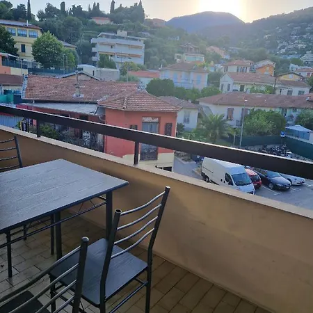公寓 Avec Grand Balcon - Cap-martin Proche Menton Et Monaco *